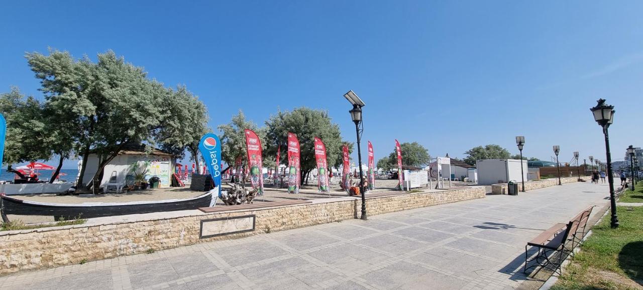 Delux Studio Mamaia Nord Năvodari Exterior foto
